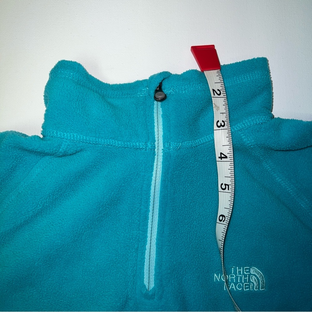 The North Face: Blue Zip Jacket Pullover. Size Small. - Picture 4 of 12
